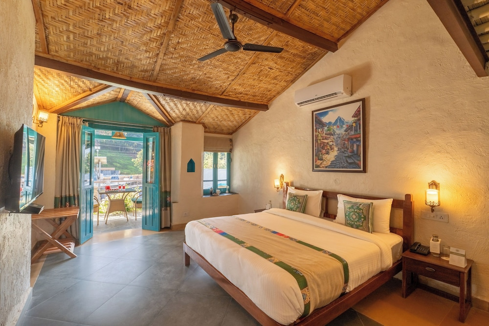Tree of Life Birdsong Chalets, Dharamshala