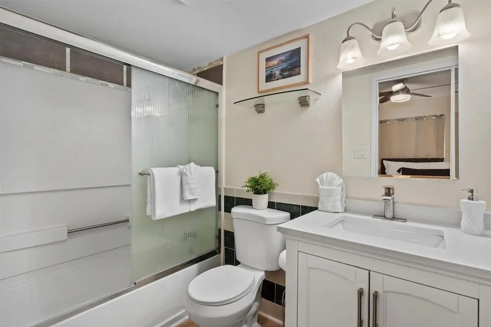 Pacific Shores A314 2 Bedroom Condo