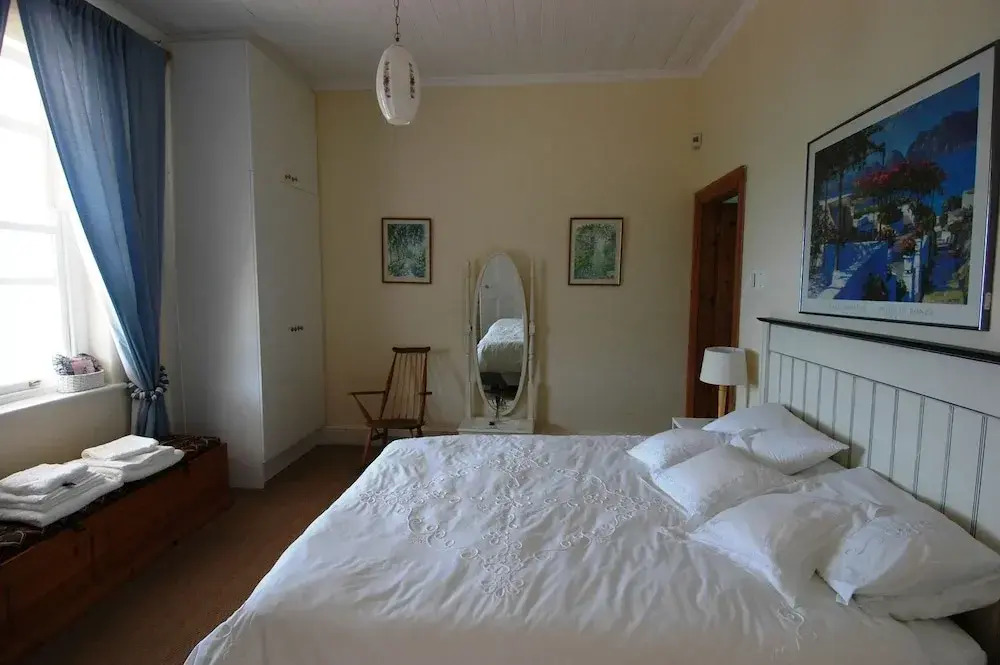 2 Cottons Cottage