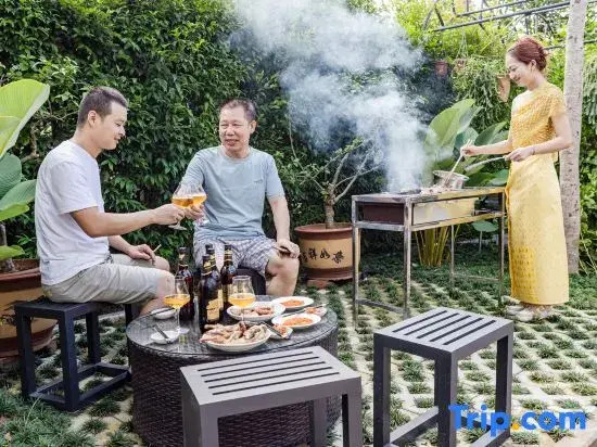 Taina Garden · Hongmu Art Inheritance · Holiday Villa (Near Gasa Airport & Water-Splashing Square)
