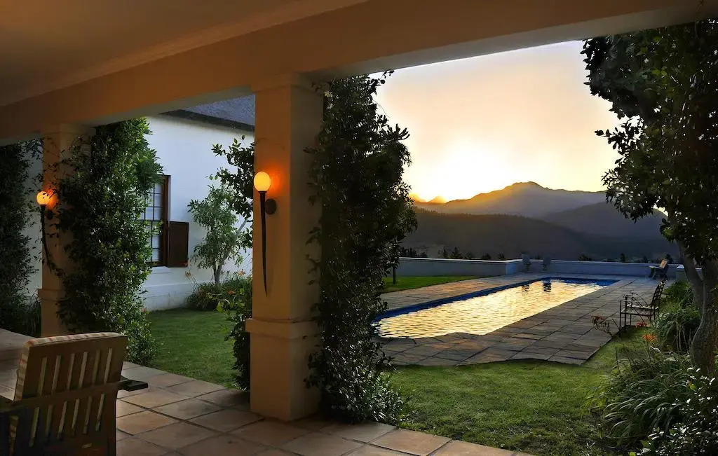 Elephant Lodge