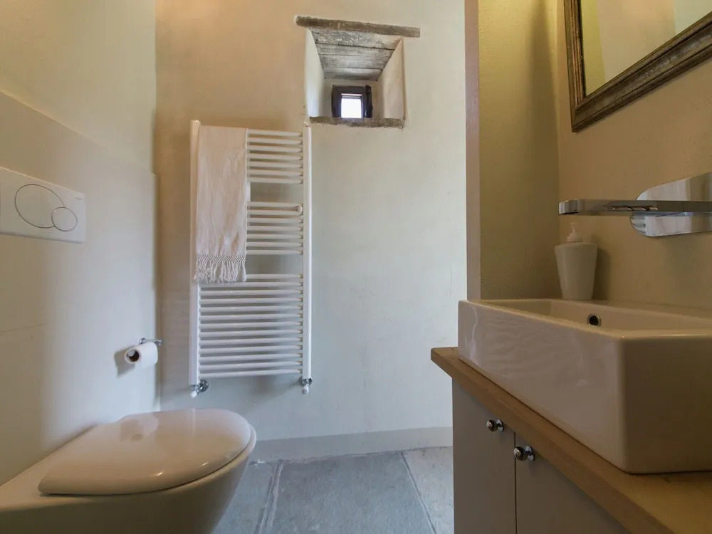 Holiday Home in Castiglion Fiorentino w/ Pool