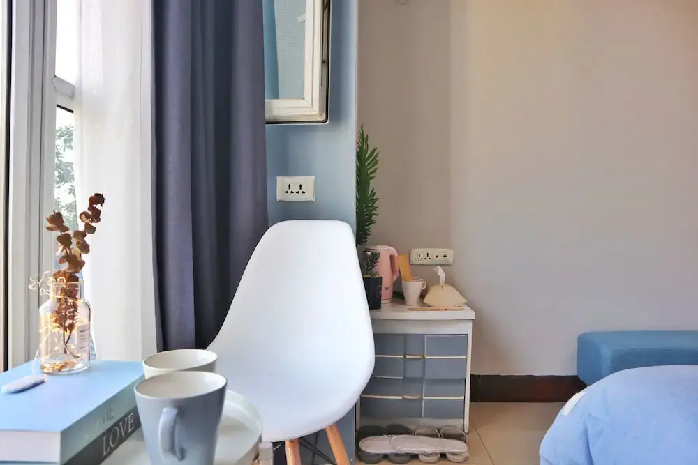 Qing Apartment Happiness