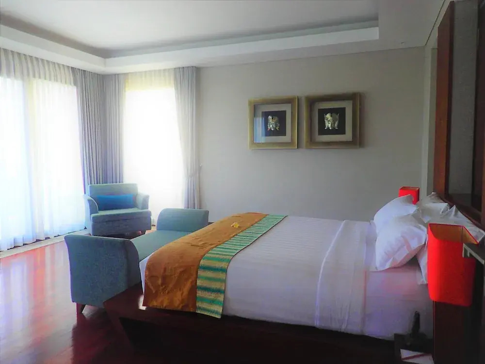 3 Bedrooms Sun Suite Villa Bali