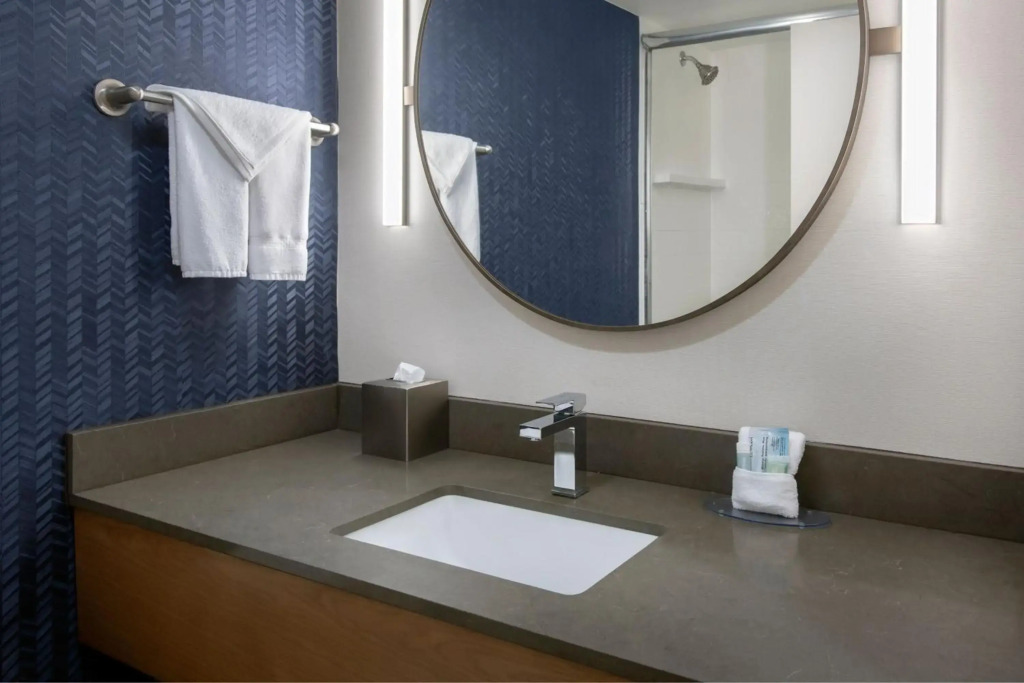 Fairfield Inn Marriott Rochester Airport