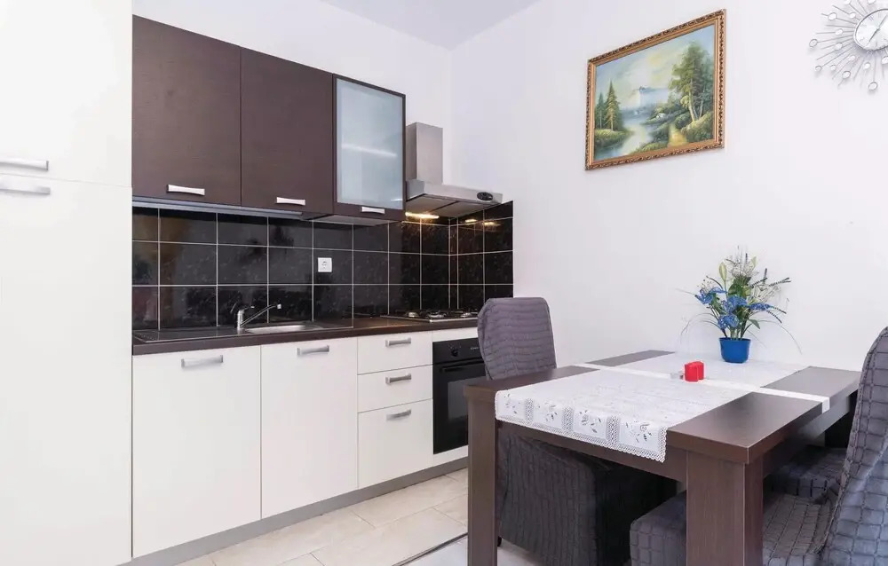 Stunning Home in Pula With Wifi and 7 Bedrooms