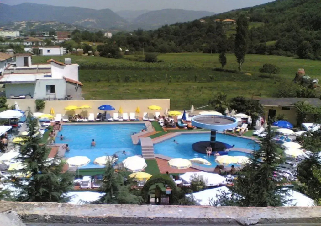Riza Hotel
