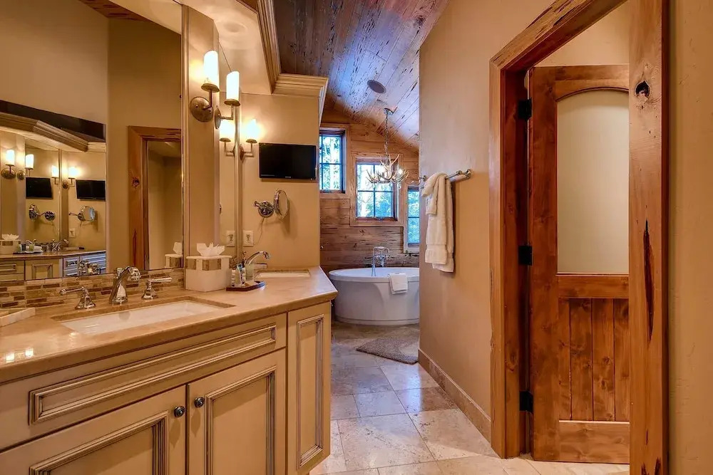 Cypress Mountain Chalet