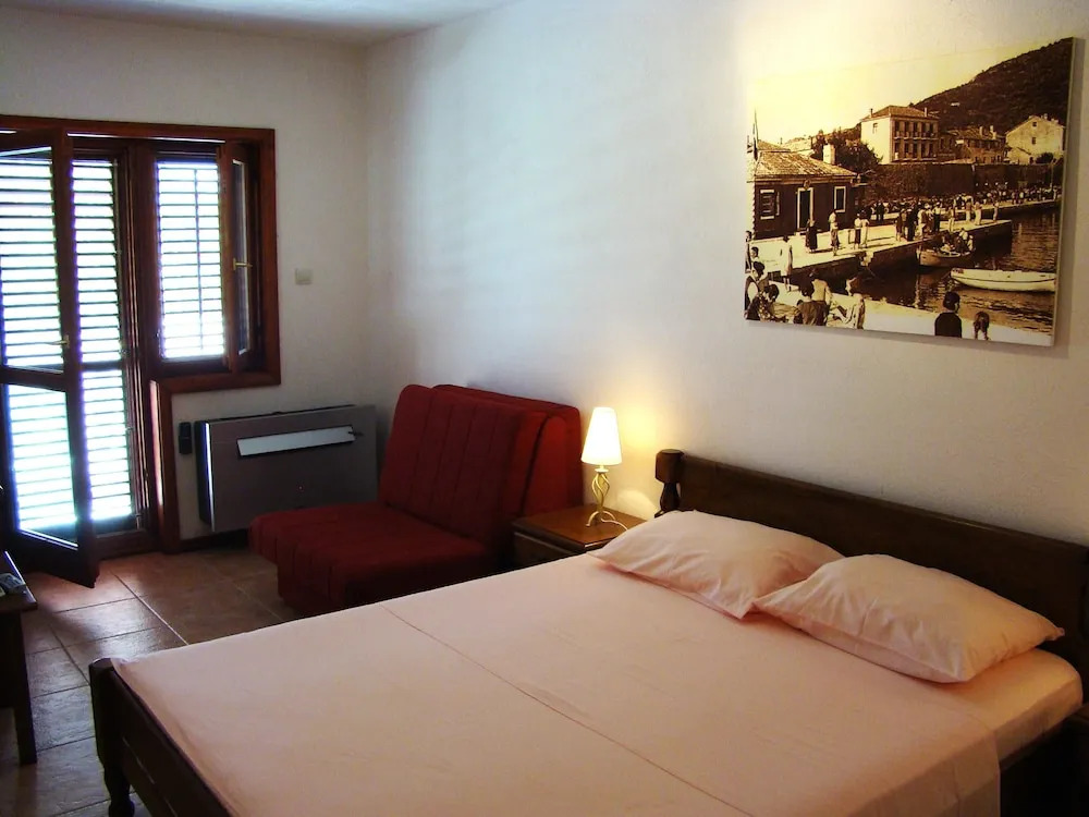 Hotel Dubrava