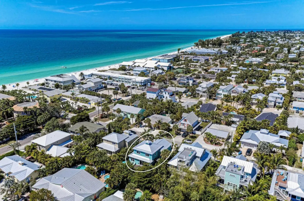 Blue Palm Paradise - 205 - 65th