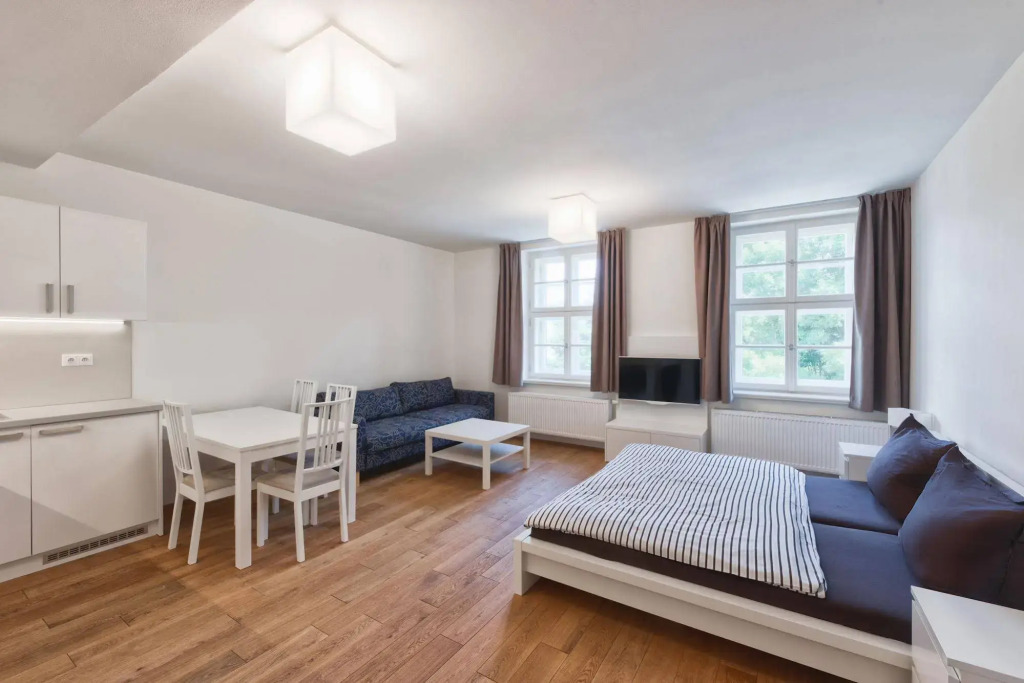 Theresian Apartment