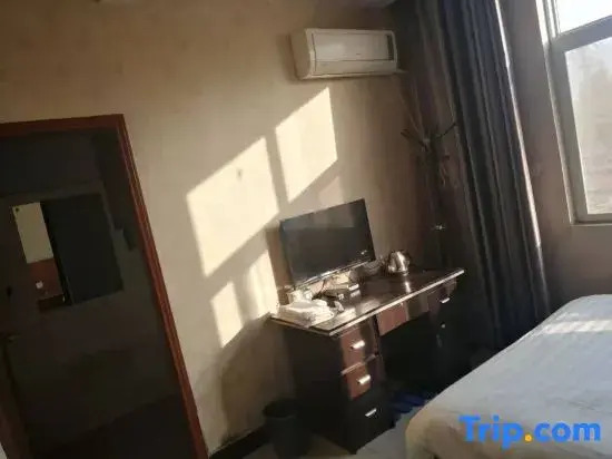 Zhoukou Shuguang Hotel