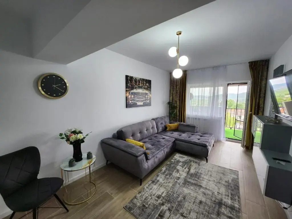 Evergreen Towers New Luxury Apartments