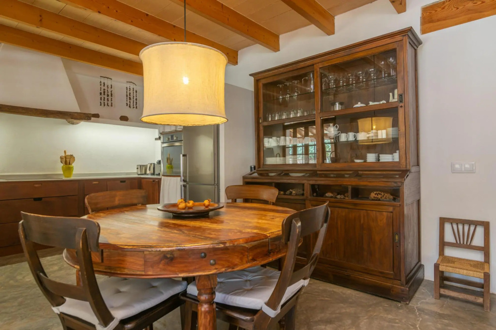 CAN PRIM 6 - Stunning villa with private pool, paradisaical  exteriors and the beach just 7 km away. Free WiFi