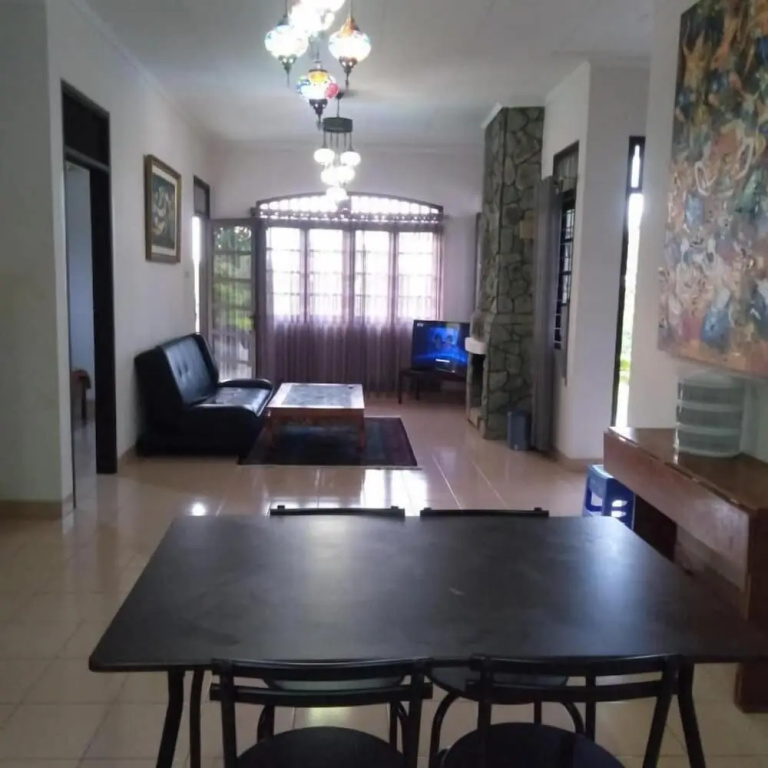 Villa Montana 2 by ABM