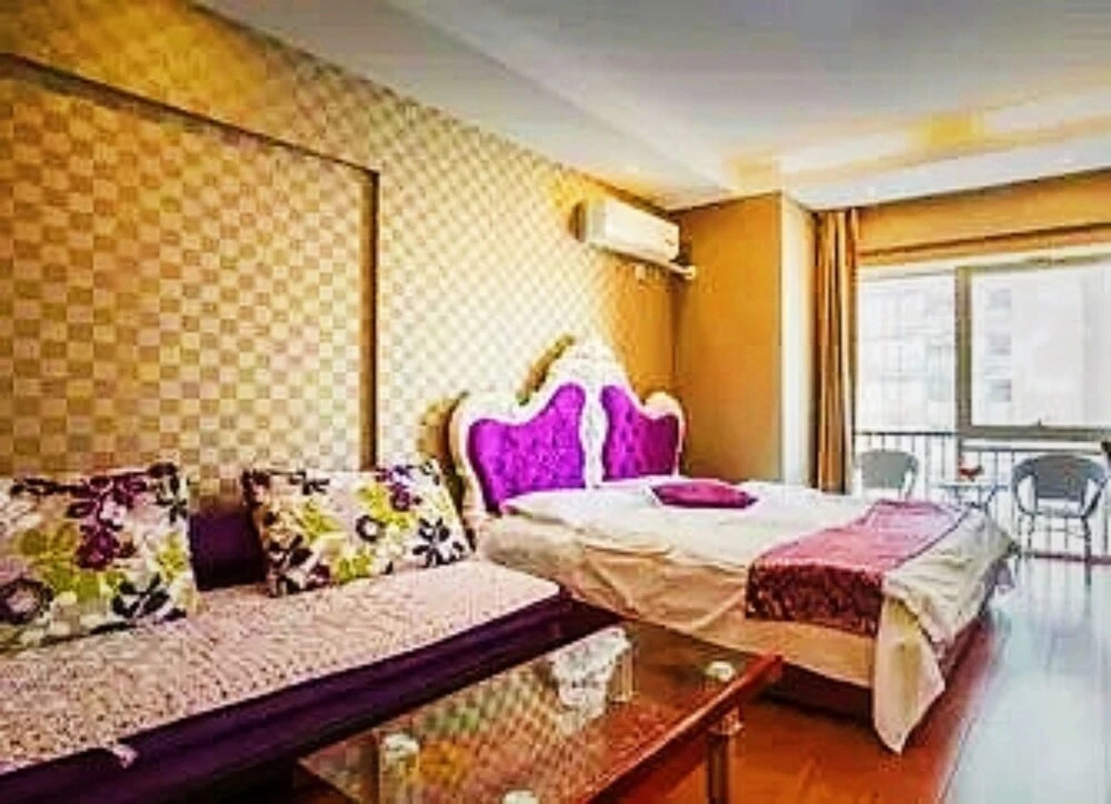 Xinghai Exhibition Center Apartment