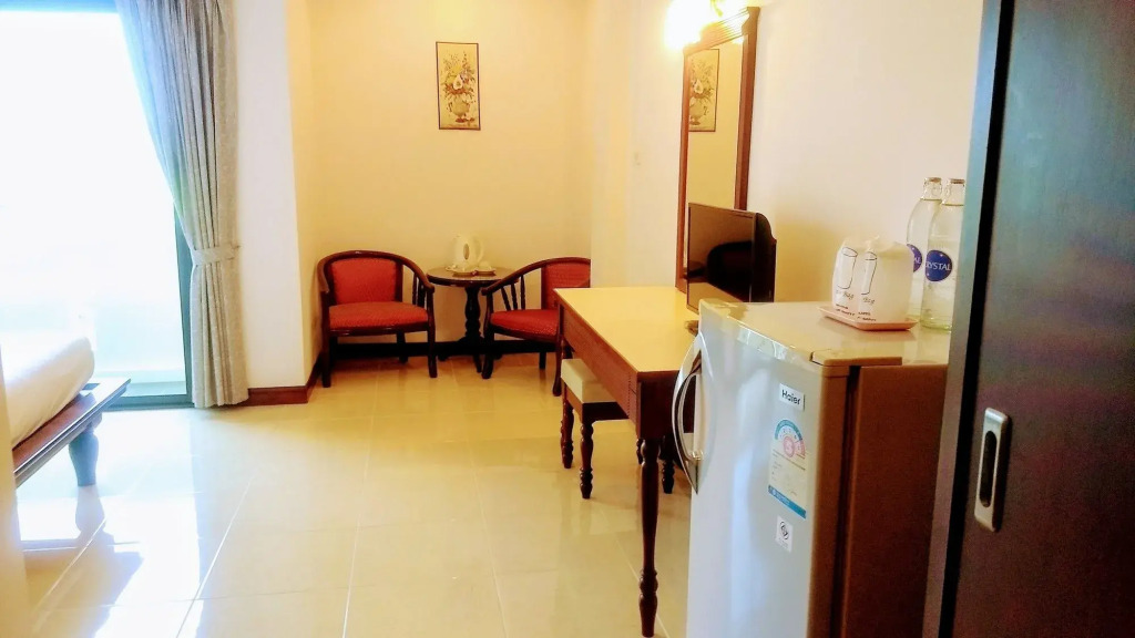 Mei Zhou Phuket Hotel - SHA Plus