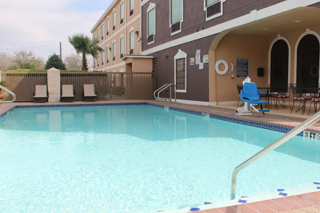 Best Western Plus Heritage Inn & Suites Houston,Pasadena,Deer Park,Channelview