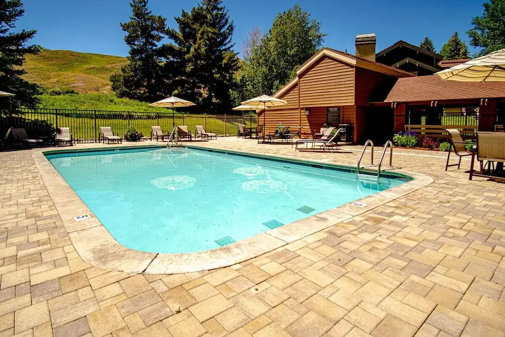 Sunburst 33 - 3BD + Loft + Resort Amenities