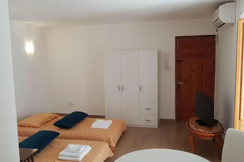 Prestige Studio Apartment in historic centre