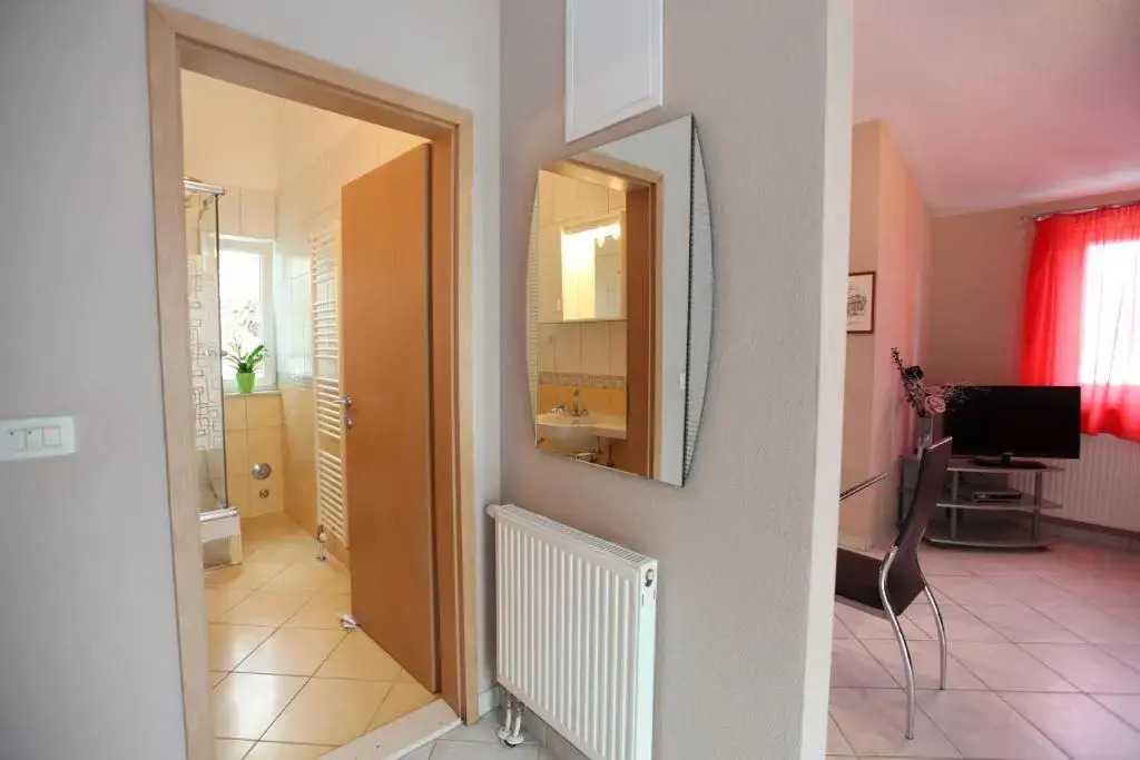 Apartments Salona