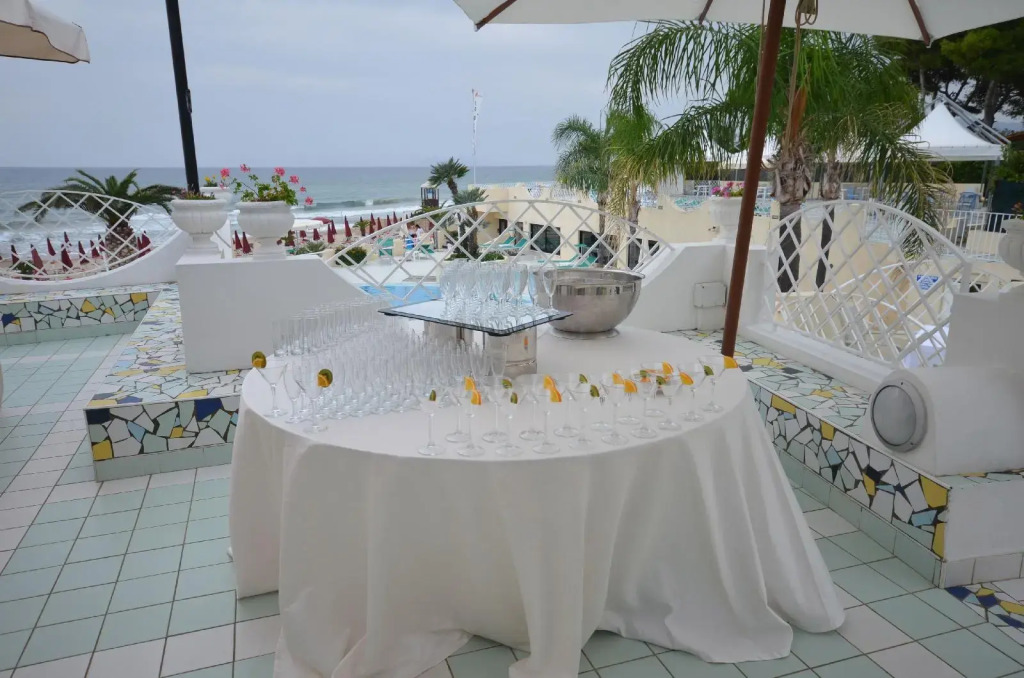 Hotel La Playa