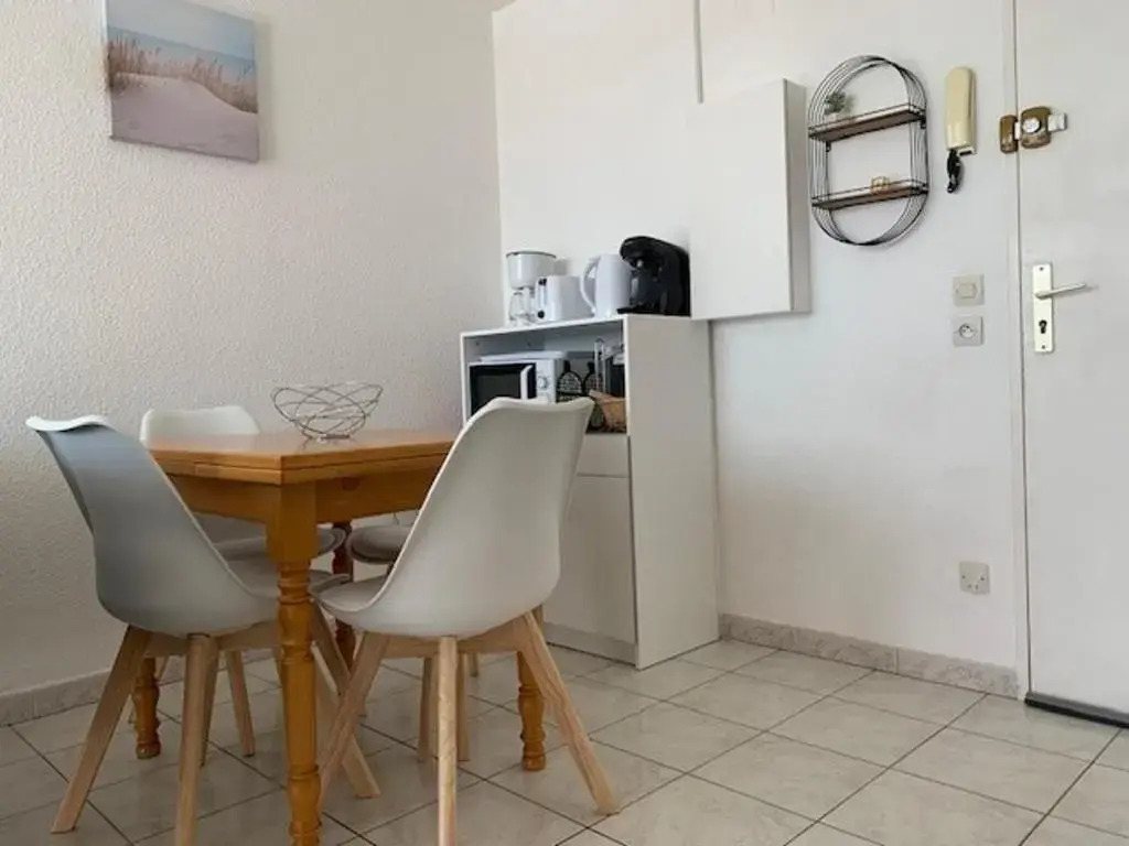 Appartement Balaruc-les-Bains, 2 pièces, 3 personnes - FR-1-503-127