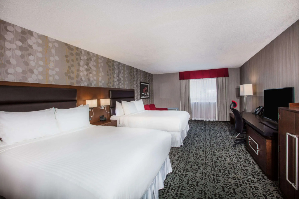 Ramada by Wyndham Jacksons Point