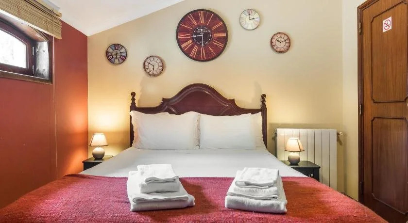 Chalet Relogio Guesthouse