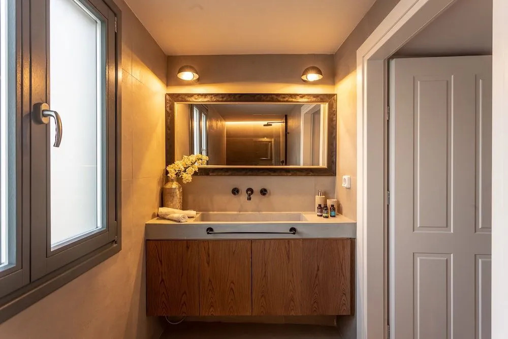 CAMARA SUITES