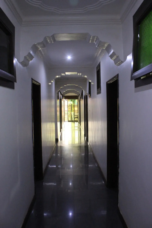 Minister's Village Hotel