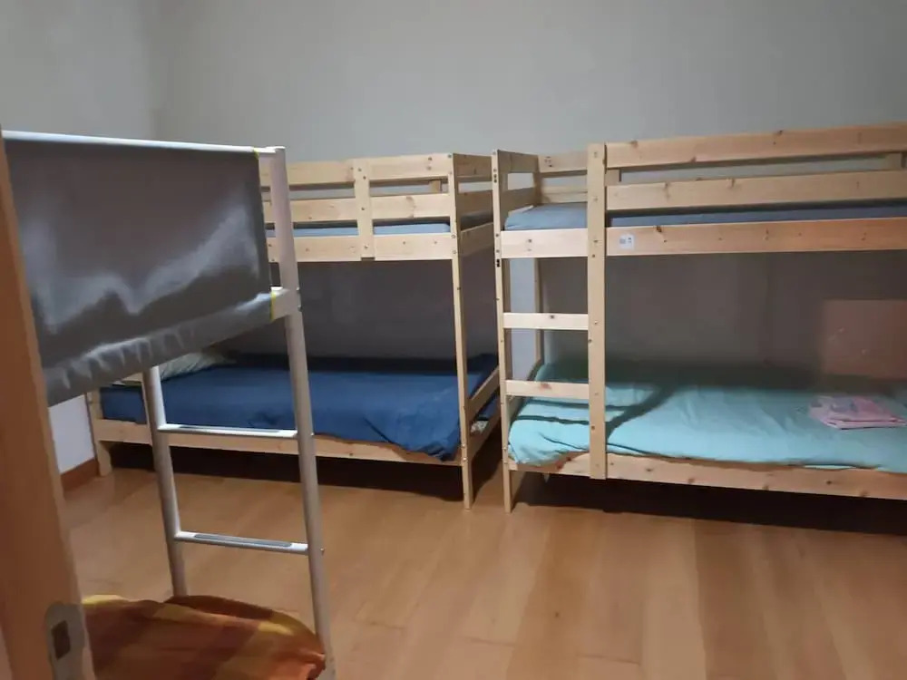 Room-bed In A 6-bed Dormitory Room 2 mal