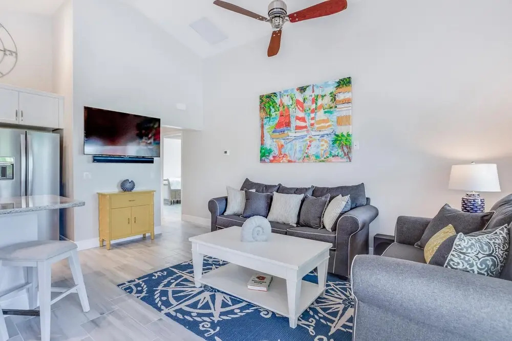 Welcome to 246 Delmar Ave - Vacation Rental home