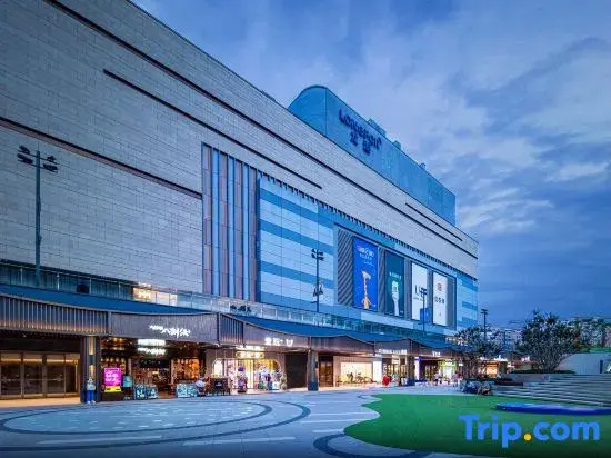 Guzi.Yuya Celebrity Taiming Hotel (Chengdu Hi-tech Free Trade Zone Longhuyu Xintian Street Branch)