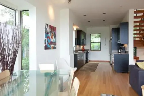Seven-River View-AC-3BR/2.5BA