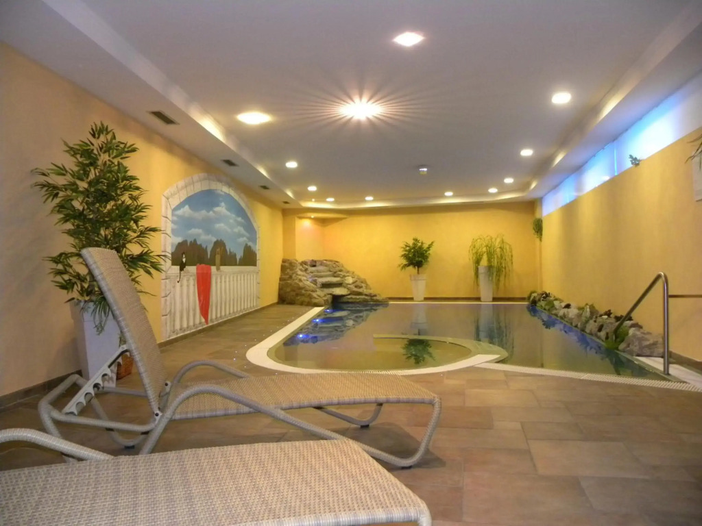 Hotel St. Raphael