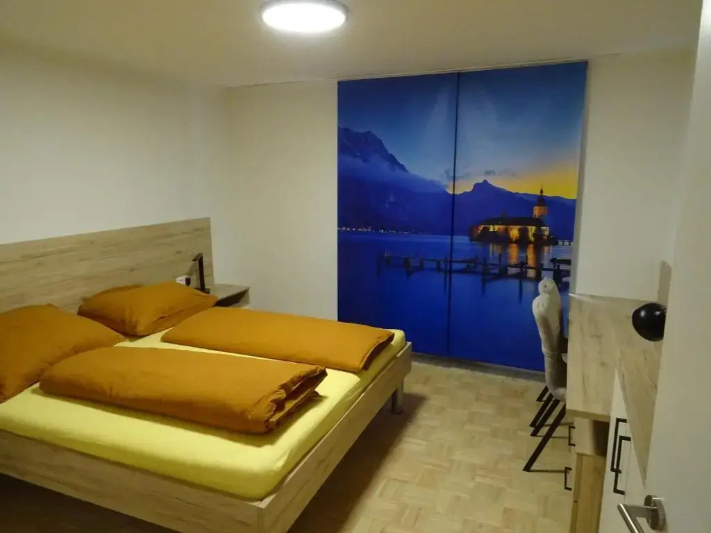 Modern Apartment, Full Kitchen, for 6