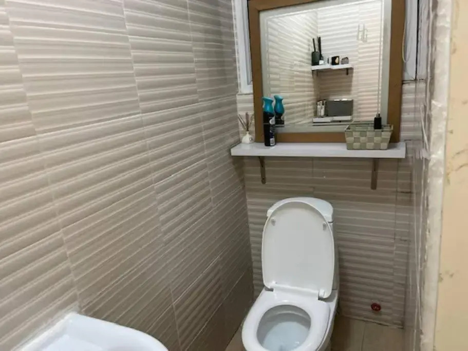 Cozy 3 bedroom flat in serene gated Ikoyi Estate
