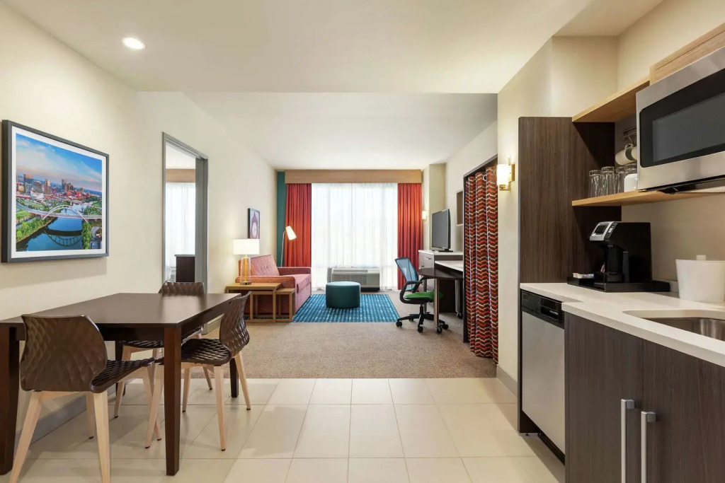 Home2 Suites By Hilton Nashville West End Avenue
