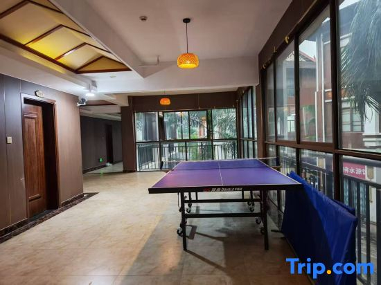 Yalin Hotel