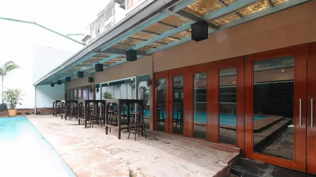 Arzo Hotel Manila