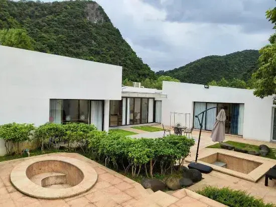 Jiqingli Xianhu Sheyu Mountain Residence