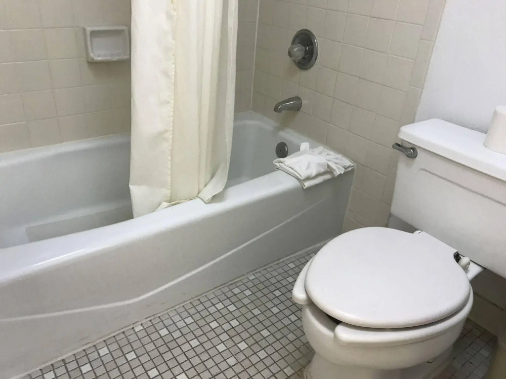 Seven Hills Suites