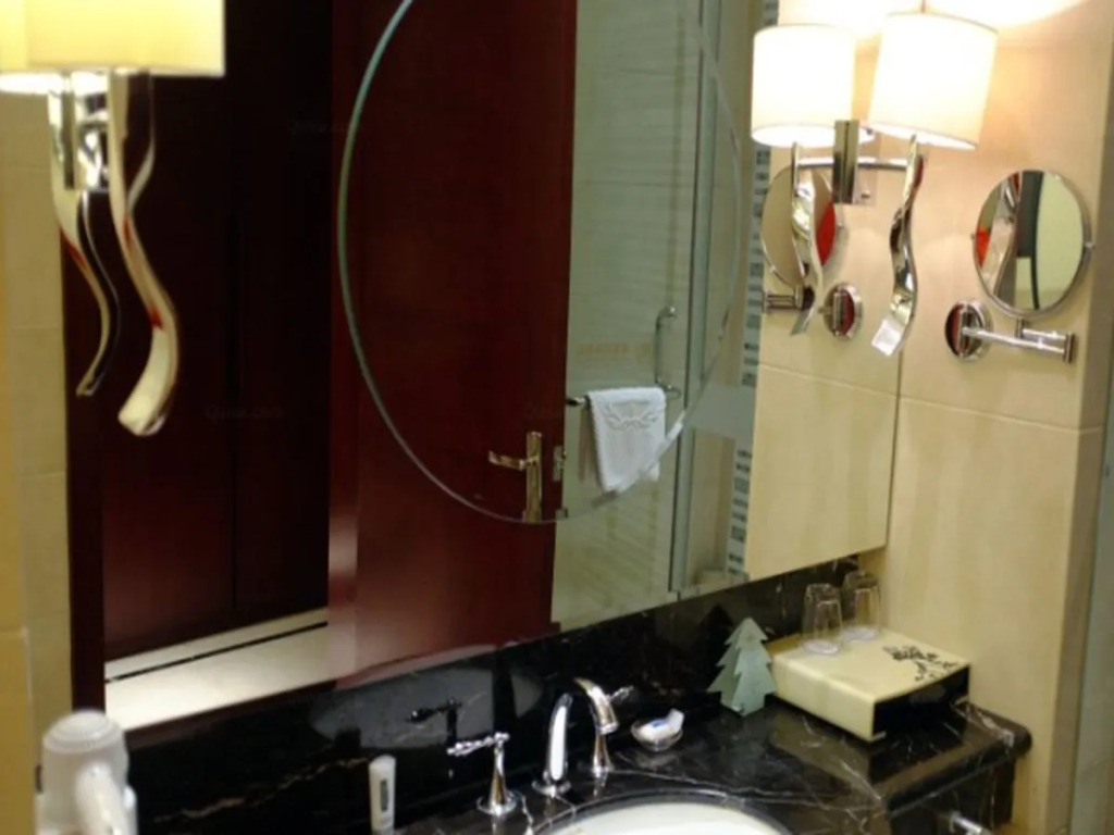 Dingding International Hotel