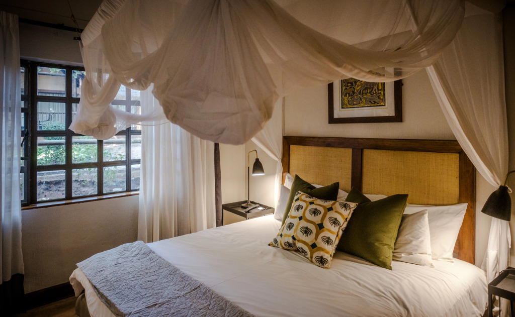 Chobe Marina Lodge
