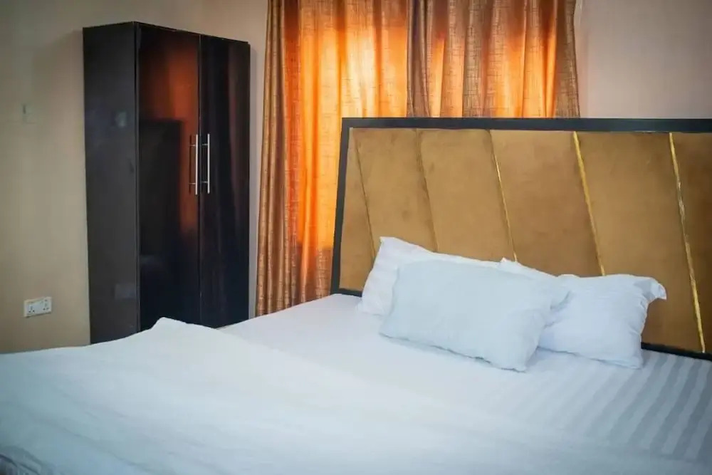 Promise Hotels Homes And Apartment