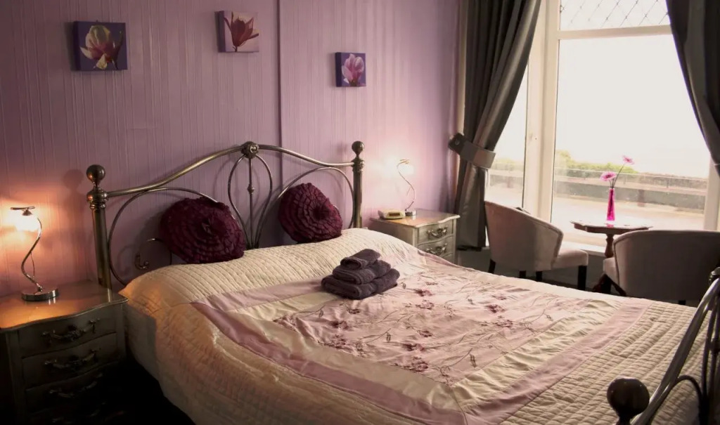 Devon View Guesthouse Swansea