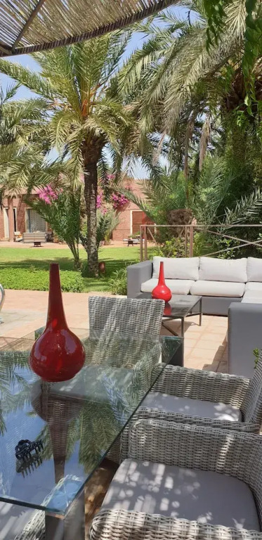 Very Chic Private Villa With Garden And Pool