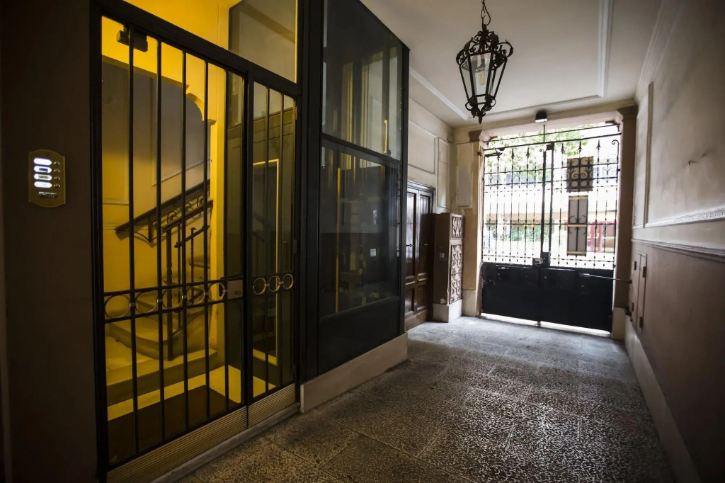 Town House 62