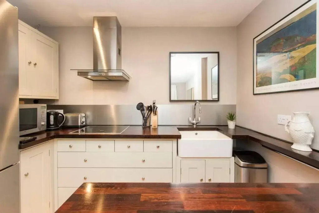 Stylish 2 Bed in Central London, sleeps 6
